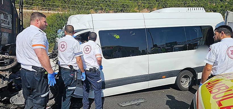 זירת התאונה בכביש 6