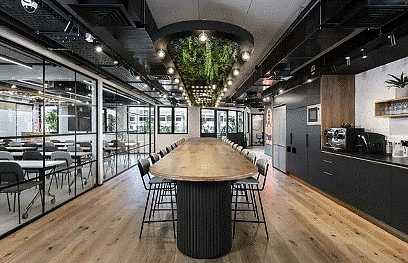 Resized Image 1722494123548 71