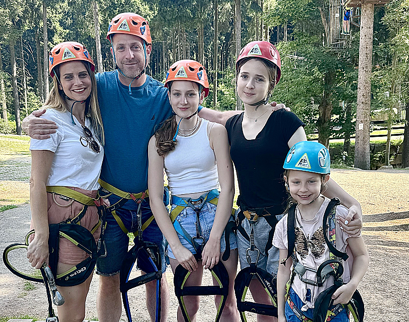 משפחה בהמראה - משפחת ברק