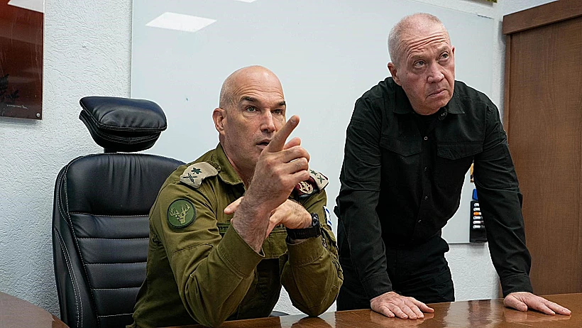 שר הביטחון גלנט ומפקד פיקוד הצפון, האלוף אורי גורדין