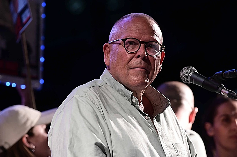 יו"ר ההסתדרות ארנון בר-דוד בהפגנה בתל אביב