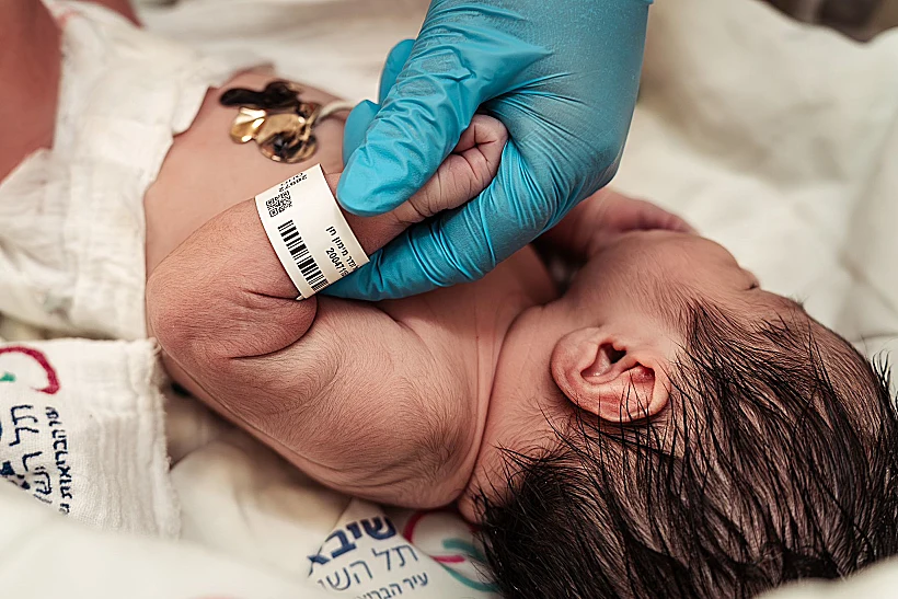 אורי, בתה של חן זנדר