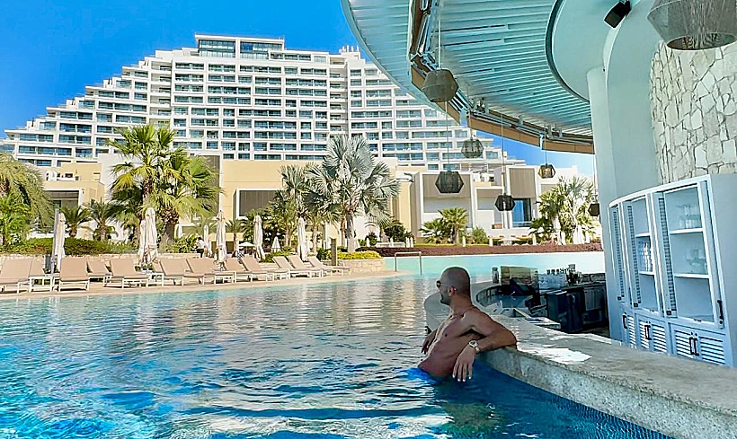 איציק בלס בריזורט City of Dreams