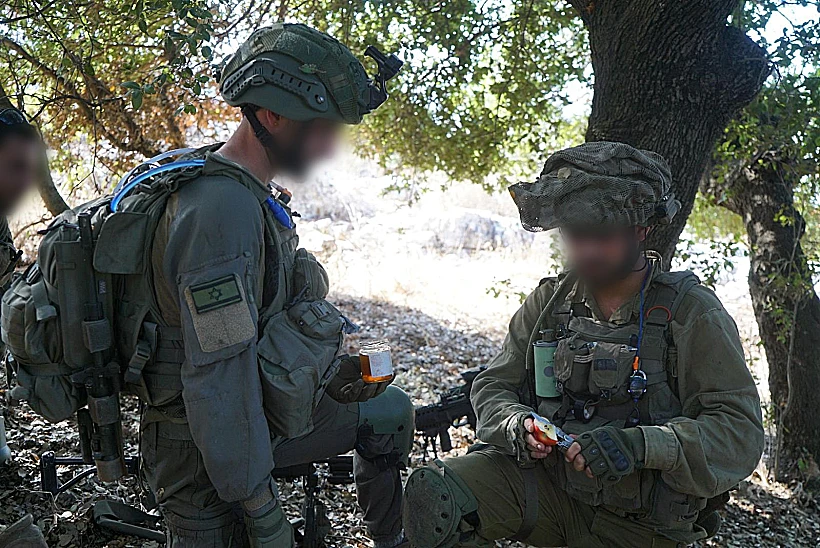 לוחמים מציינים את החג בצפון