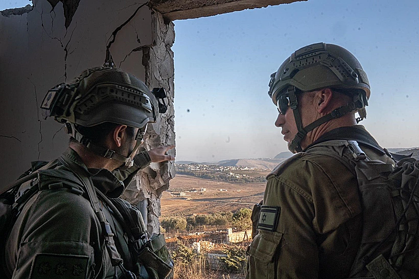 מפקד פיקוד הצפון, אלוף אורי גורדין, בדרום לבנון