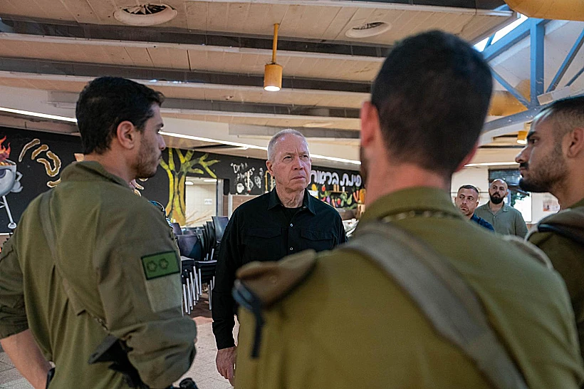 שר הביטחון יואב גלנט בבסיס האימונים של חטיבת גולני