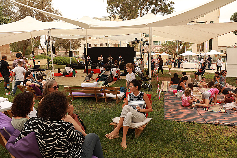 סוכות במתחם המוזיאונים באר שבע