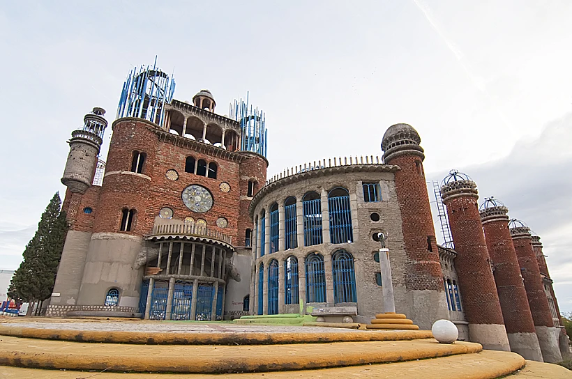 Just,cathedral.the,cathedral,is,being,built,by,one,man,,justo