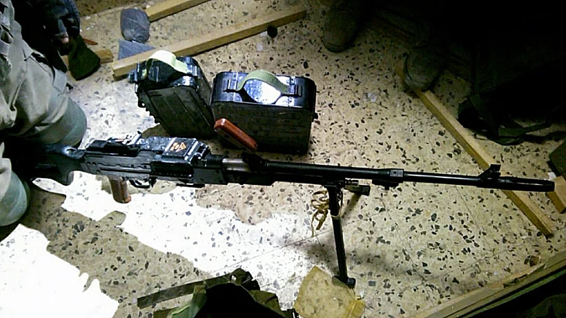 אמצעי לחימה שאותרו בקרבת בית ספר בדרום לבנון