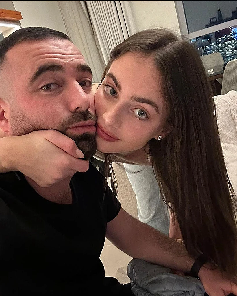 יעל שלביה, עומר אדם