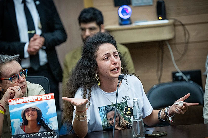 קרובי חטופים בוועדה בכנסת: "עברה שנה וזה לא על סדר היום"