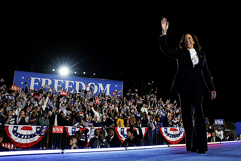 קמלה האריס בעצרת בחירות בוושינגטון