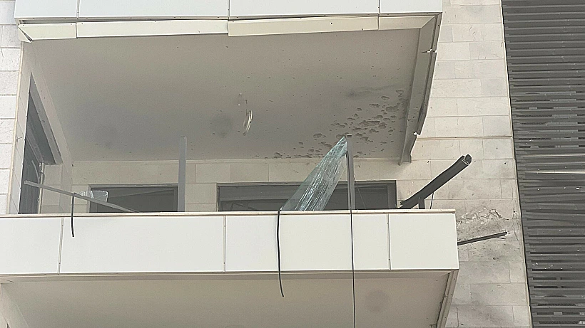 הפגיעה בבניין בנהריה