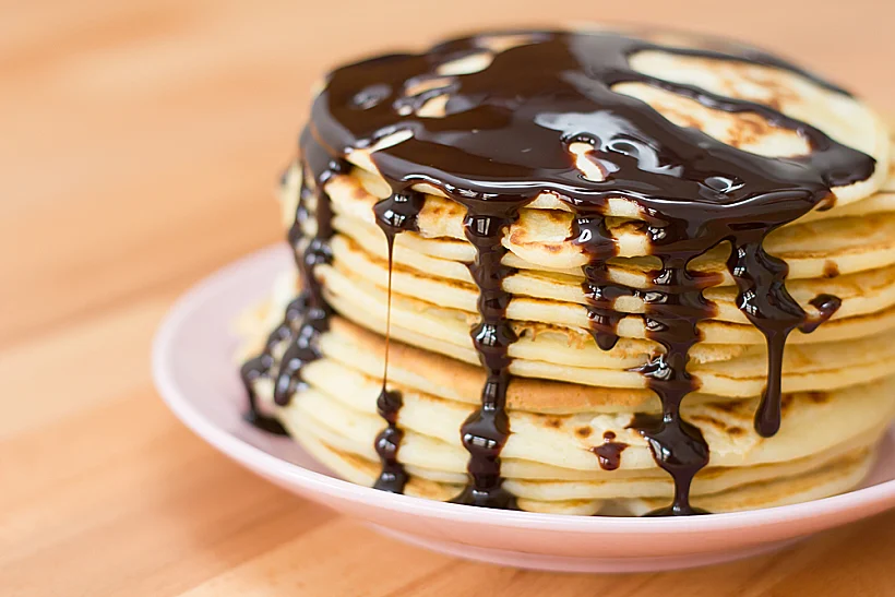 פנקייק ברוטב שוקולד