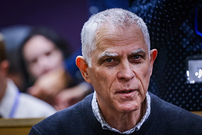 נוני מוזס בבית המשפט