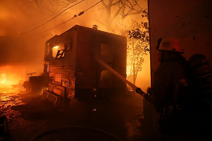 שריפות ענק בפסדינה, קליפורניה