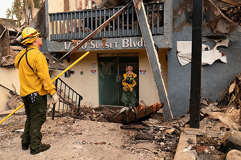 אש בלוס אנג'לס