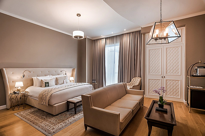 חדר מלכותי במלון DAVID TOWER