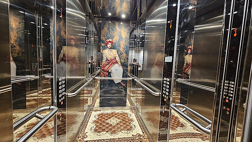 מלון DAVID TOWER נתניה