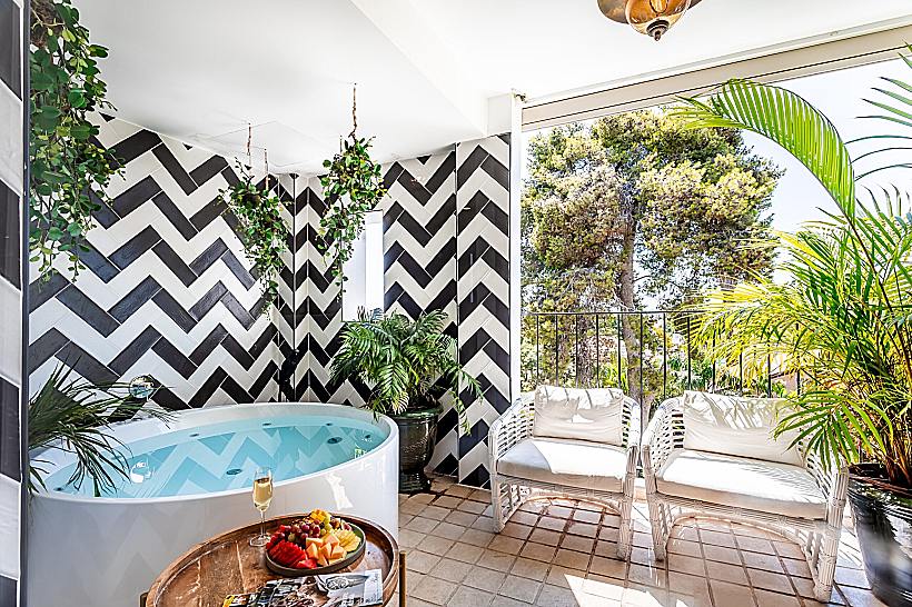 החדר המפנק במלון ליר אקסקלוסיב