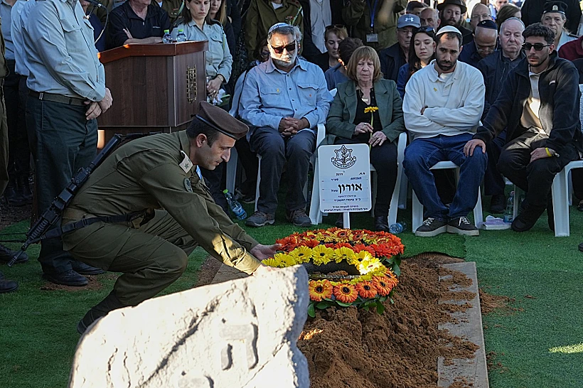 הלווייתו של סמ"ר אורון שאול בפוריה עילית