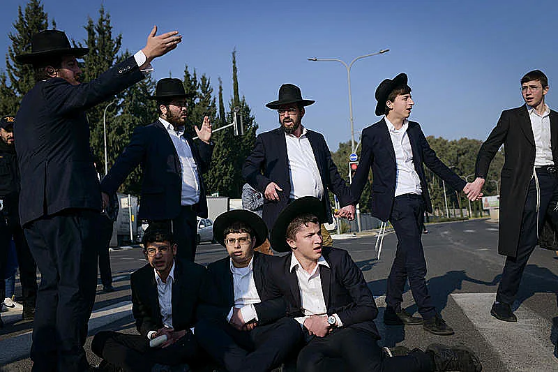 הפגנת הפלג הירושלמי נגד גיוס חרדים מול תל השומר