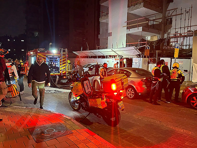 זירת השריפה בבניין בבת ים