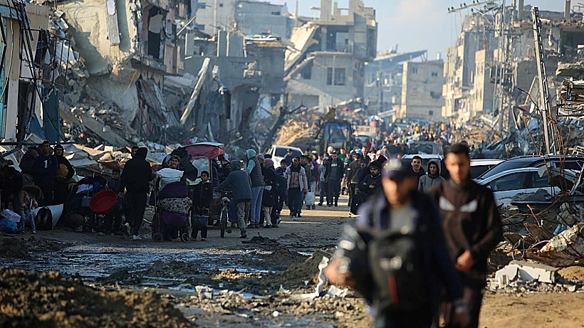 עקורים חוזרים לצפון רצועת עזה ההרוסה
