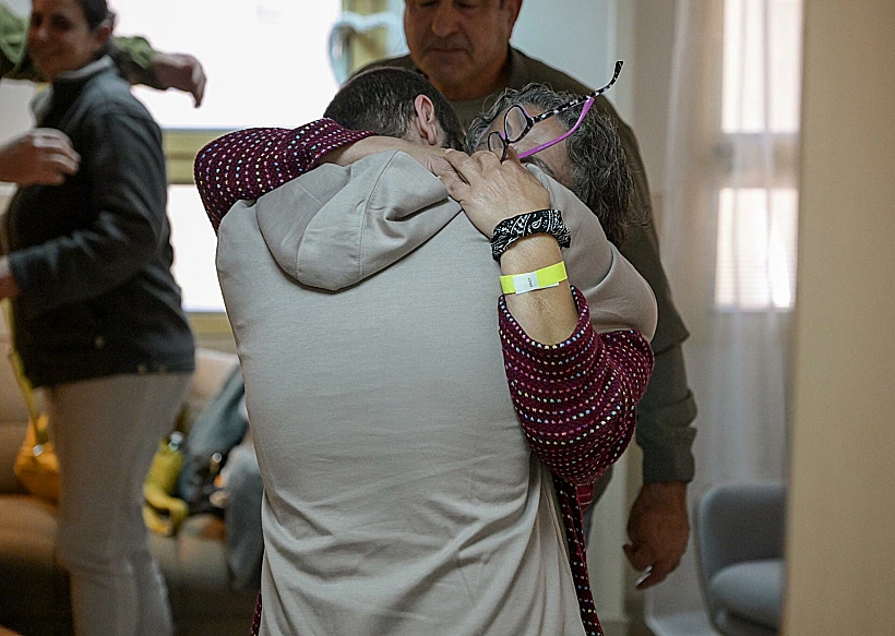 ירדן מתאחד עם משפחתו בבית החולים שיבא