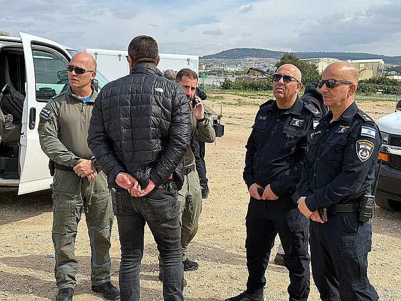 שוטרים בזירת האירוע