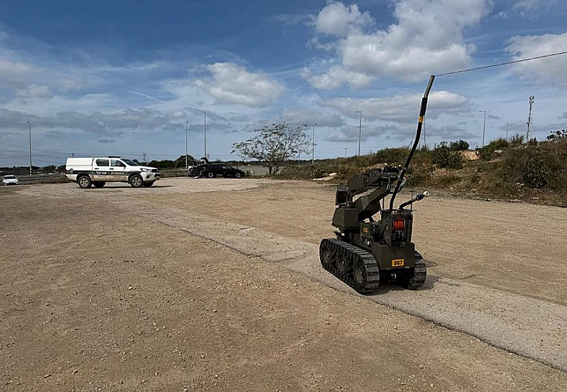 רובוט ששימש את הכוחות בזירה