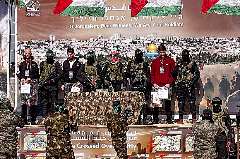 סשה טרופנוב, שגיא דקל-חן ויאיר הורן משוחררים משבי חמאס