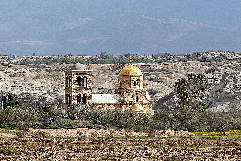ארץ המנזרים - ים המלח