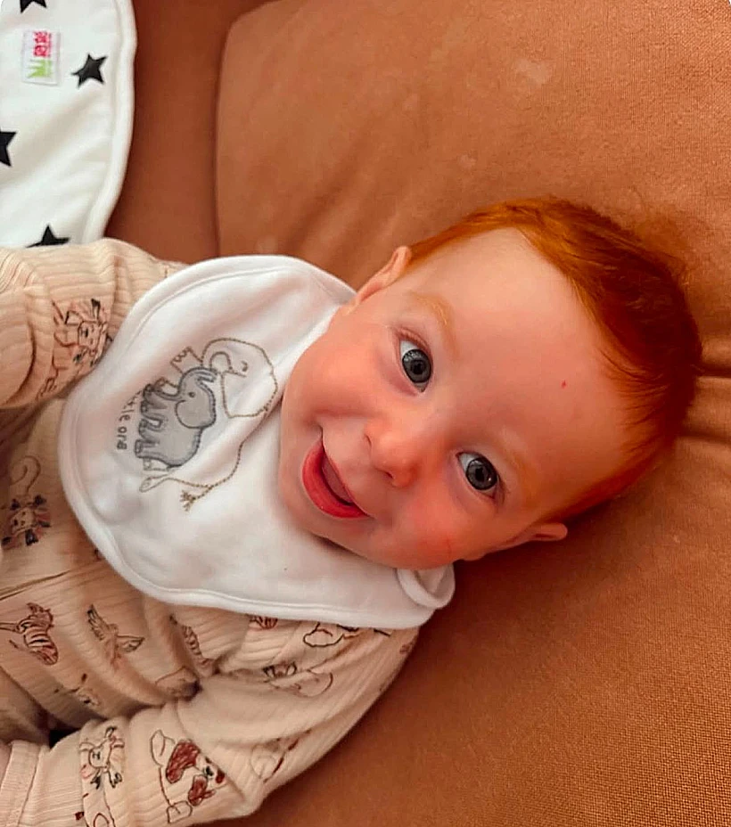 מאיה ורטהיימר ובנה נח