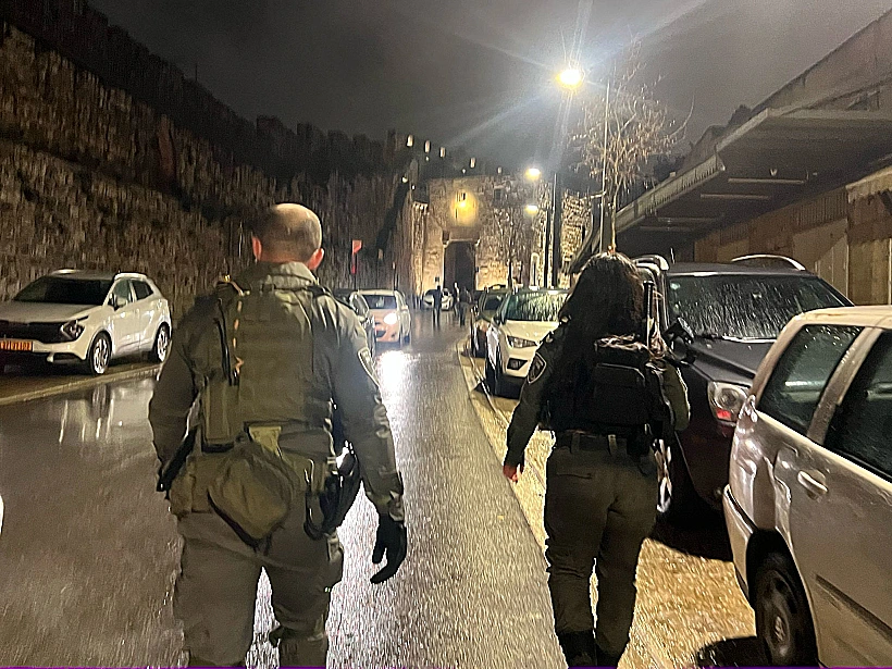 כוחות משטרה בסריקות אחר החשוד בירושלים