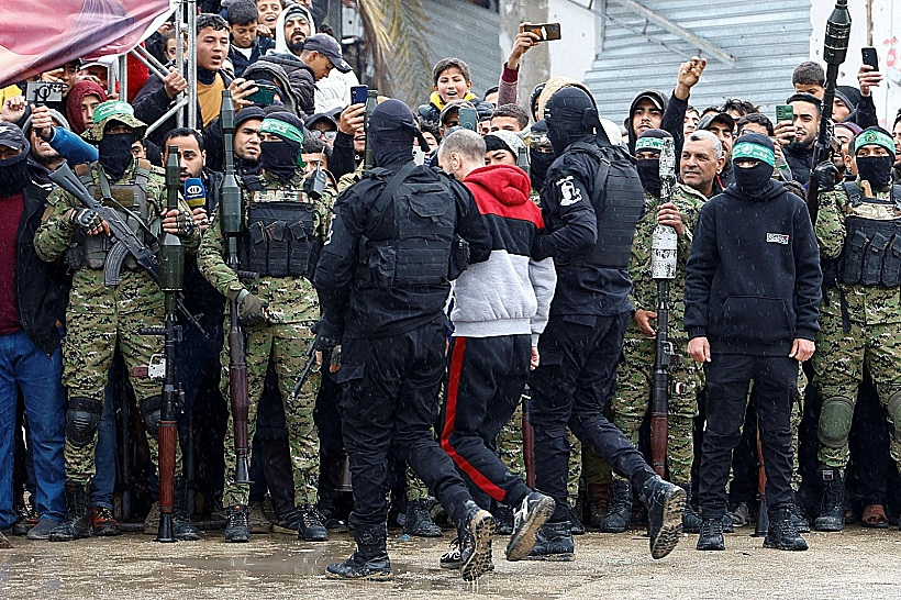 טל שהם משתחרר מהשבי