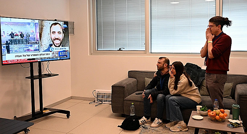 משפחתו של טל שהם צופה ברגעי השחרור בבילינסון