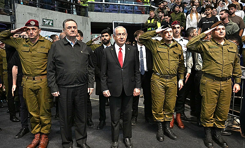 רה"מ נתניהו, שר הביטחון כ"ץ והרמטכ"ל הלי בטקס סיום קורס קצינים