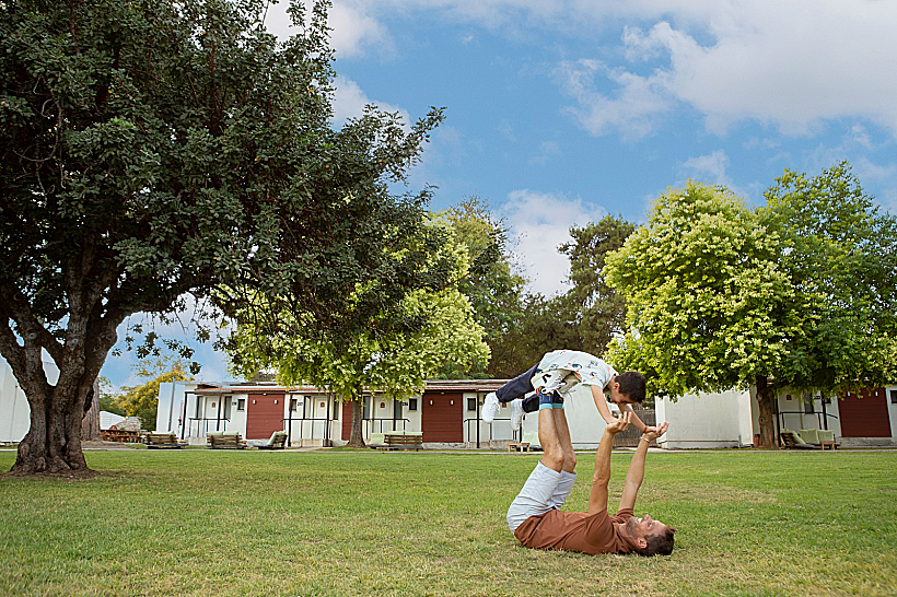 "מלון מטיילים ארץ דפנה"