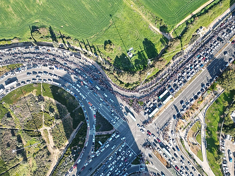 מלווים את משפחת ביבס בדרכם האחרונה
