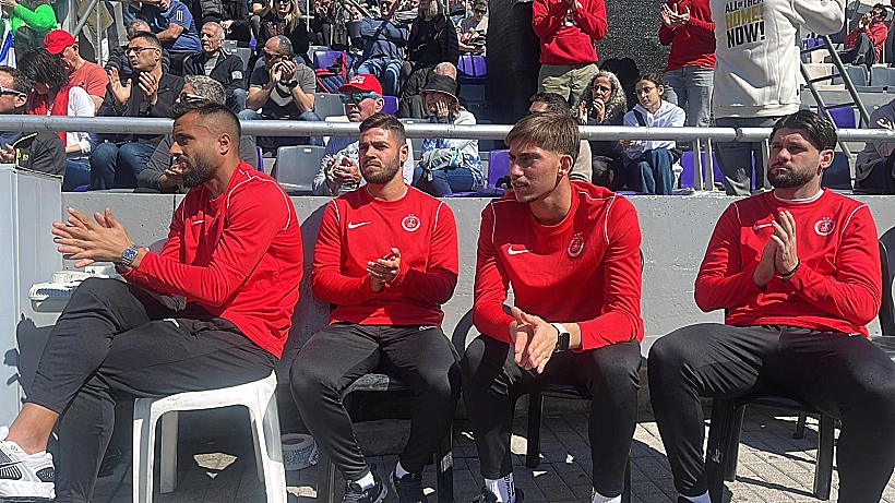 חולקים כבוד אחרון לצחי עידן באצטדיון בלומפילד