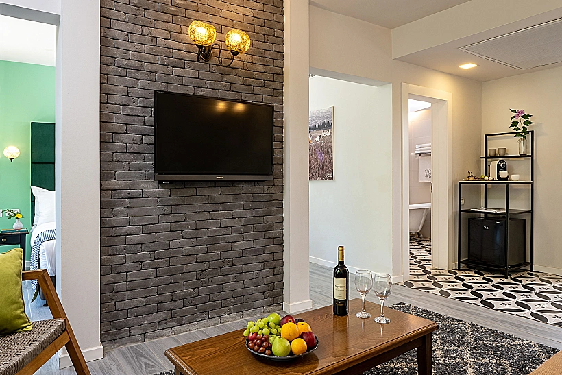 מלון כפר גלעדי