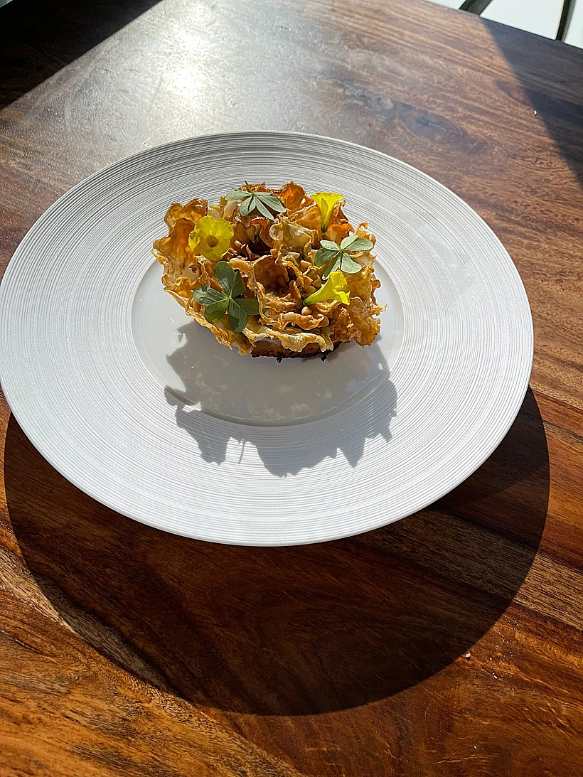 מסעדת אדמתי