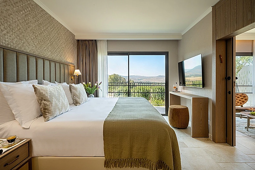 מלון איילה מרשת ישרוטל