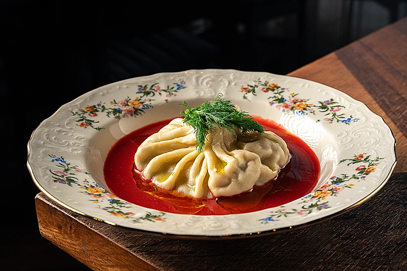 מסעדת 02, מלון ענבל