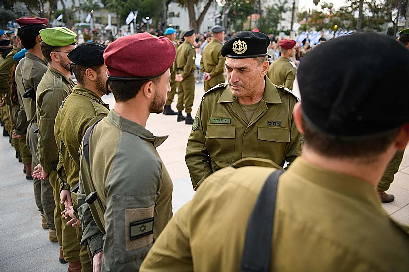 הרמטכ"ל הנכנס אייל זמיר בטקס החילופים