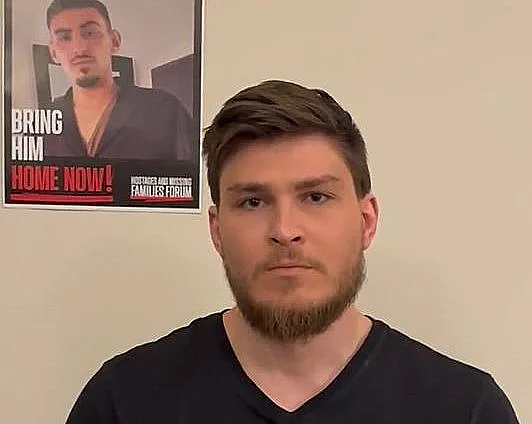 סשה טרופנוב בסרטון על רום ברסלבסקי