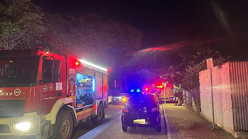 זירת שריפת הרכב בכפר סבא