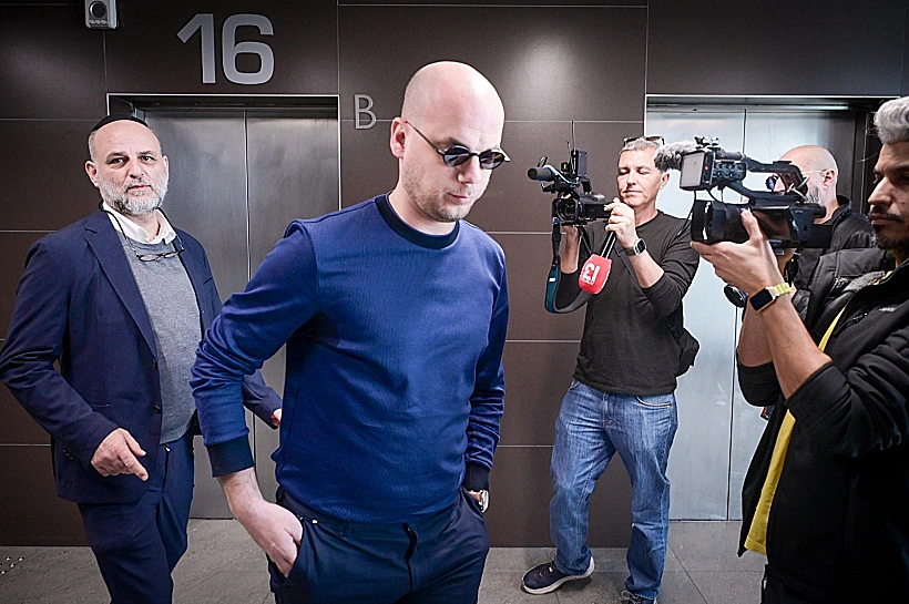 אלי פלדשטיין בבית המשפט