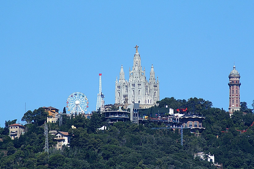 פארק Tibidabo ברצלונה